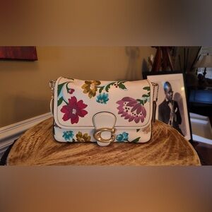 Soft Tabby Shoulder Bag With Floral Bouquet Print